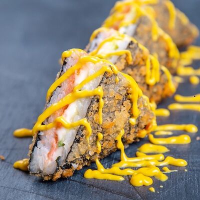 Сяке Сэндвич темпура в SushiDays по цене 499 ₽