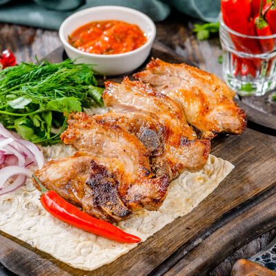 Шашлык из телячьей грудинки в Роял Палас по цене 590 ₽