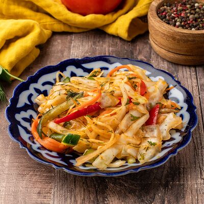 Витаминный салат в Чайхана 24 по цене 249 ₽