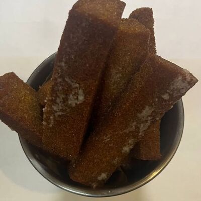 Ржаные чесночные гренки в Эрмитаж по цене 210 ₽