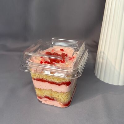 Клубничное облаков Burger Time по цене 350 ₽