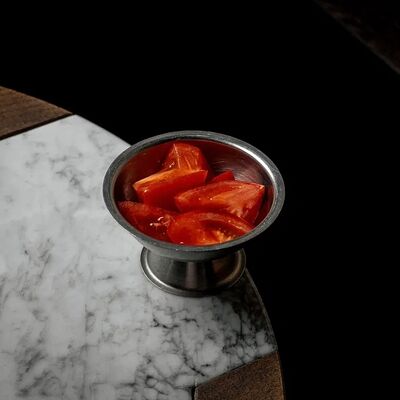 Томаты свежие в Гент по цене 145 ₽