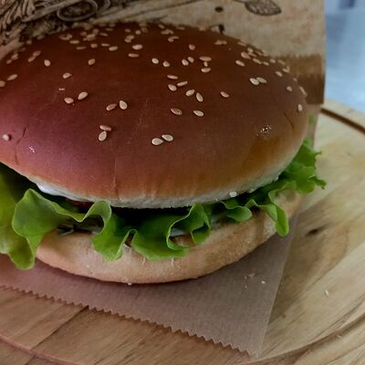 Бургер Тильзитер биф в Красная панда по цене 493 ₽