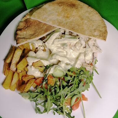 Шаверма на тарелке в Pitstop по цене 530 ₽