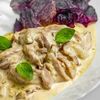 Бефстроганов из нежной телятины с белыми грибамив Dodici Seafood по цене 1370