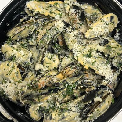 Мидии в сырном соусе в Фитнес меню по цене 1250 ₽