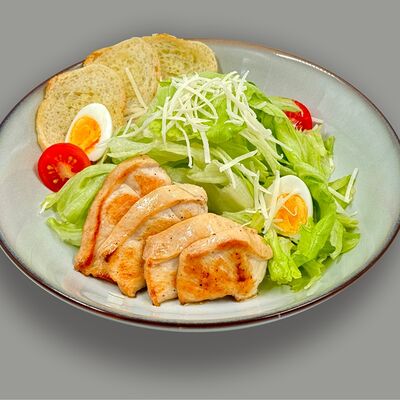 Цезарь с курицей в Суши и Роллы Ли по цене 470 ₽