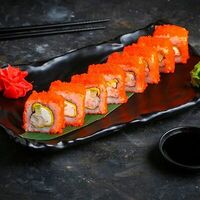 Калифорнийское аббатство чиз со снежным крабом и авокадо в МорЯки Sushi Seafood
