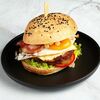 Биг бургер с мясной котлетой в Максилэнд по цене 580