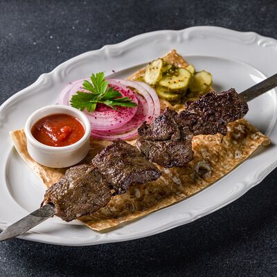 Шашлык из говяжьей вырезки в Шале Берёзка по цене 1900 ₽