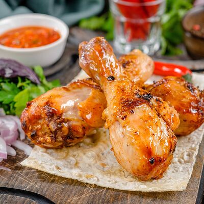 Шашлык из куриной голени в Шашлык Хаус Grill Premium Combo по цене 650 ₽