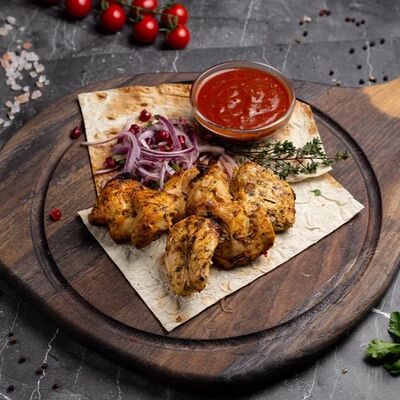 Бастурма из филе бедра индейки в Шашлык Хаус GRILL&PIZZA по цене 1040 ₽