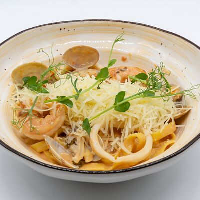 Паста с морепродуктами в La casa della pasta по цене 1250 ₽