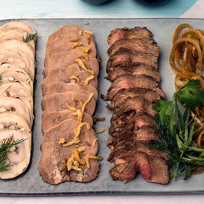 Мясное ассорти в Курагадиван по цене 895