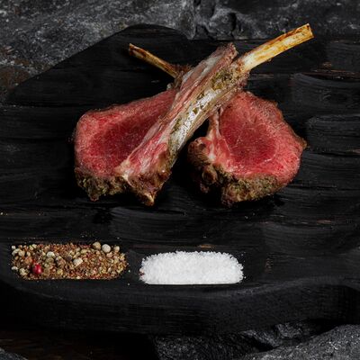 Каре хакасского барана в MANUL по цене 4600 ₽