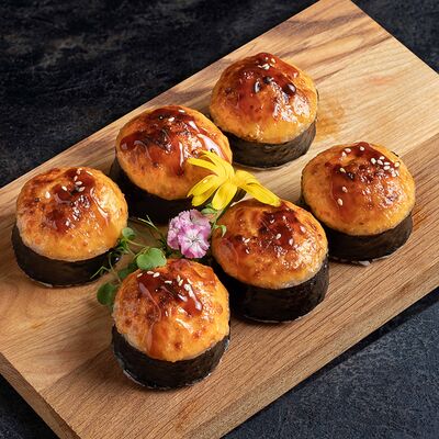 Запечённый ролл Манхеттен в Вкусно Суши по цене 550