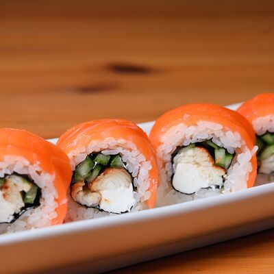 Ролл Филадельфия чиз в Sushi n Roll по цене 3290 ₸