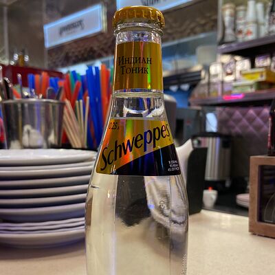 Schweppes Indian Tonic в California Diner по цене 290 ₽