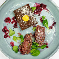 Тартар из говядины в DuderHoff