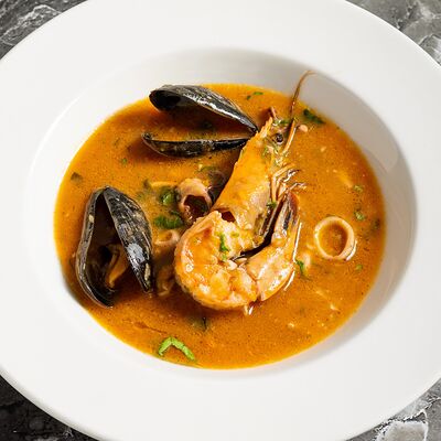 Бузара краснаяв Picasso по цене 2400 ₽