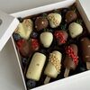 Набор клубники и бананов в шоколаде Полнота вкуса в Chocoroom по цене 2650