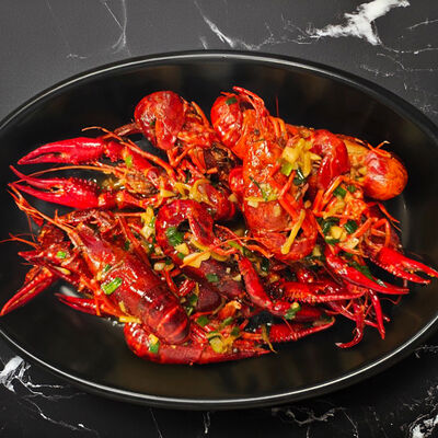 Раки в устрично-чесночном соусе в Вкусноморье по цене 1490 ₽