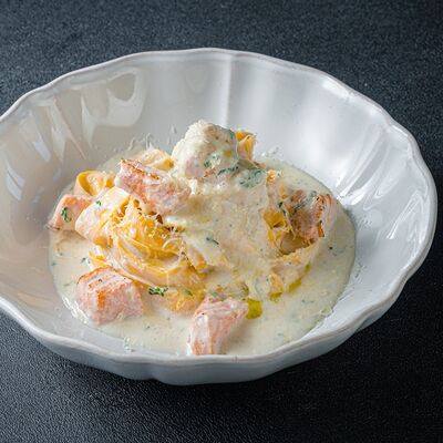 Паппарделле с лососемв Florentini City Café по цене 1190 ₽