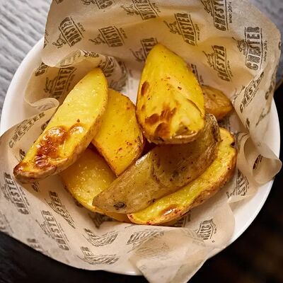 Картофель запеченный 150г_ в Chester по цене 231 ₽