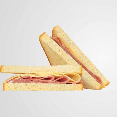 Сэндвич Ветчина и сырв Самая вкусная шаурма СВШ по цене 329 ₽