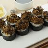 Запеченный ролл с грибами в Kushi-Sushi по цене 460