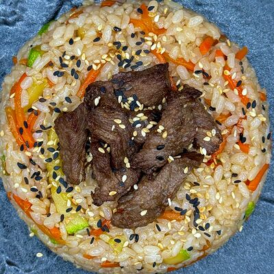 Рис, обжаренный с говядиной в Китайский буфет по цене 459 ₽