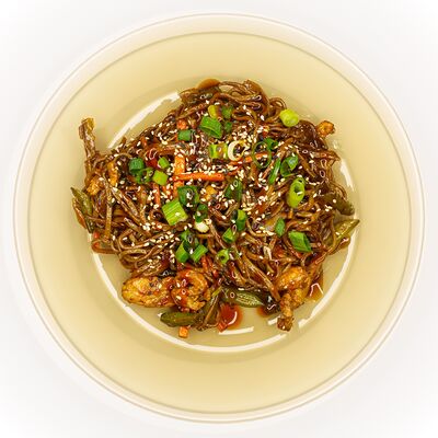 Вок Соба с лососем в GRILL & SUSHIMASTER - ГРИЛЬ и СУШИ МАСТЕР по цене 449