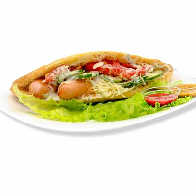 Хот-дог в булке с двумя сосисками в ШаурШеф по цене 349 ₽
