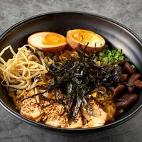 Рамен с курицей в Samgepo Korean Food