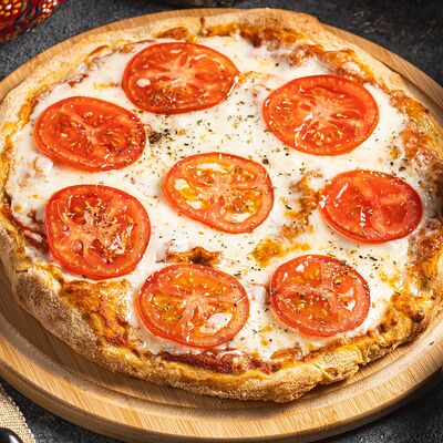 Пицца Маргарита в Алазани по цене 3500 ₸