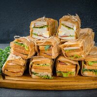 Сэндвичи ассорти в Golfcatering