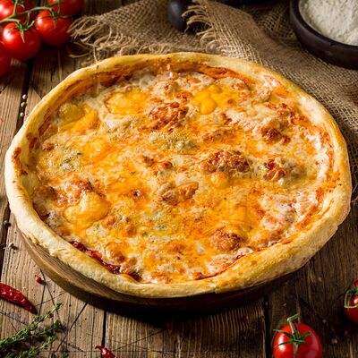 Пицца 4 сыра в Арарат по цене 850 ₽