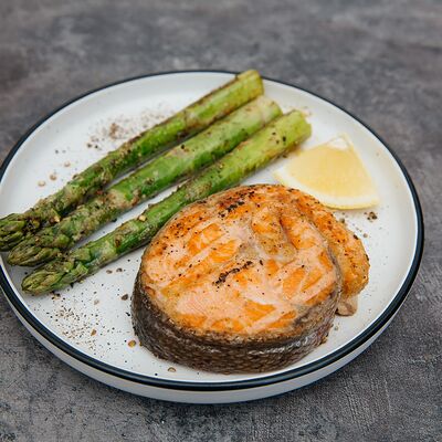 Стейк из Форели в Грин бар по цене 1290 ₽