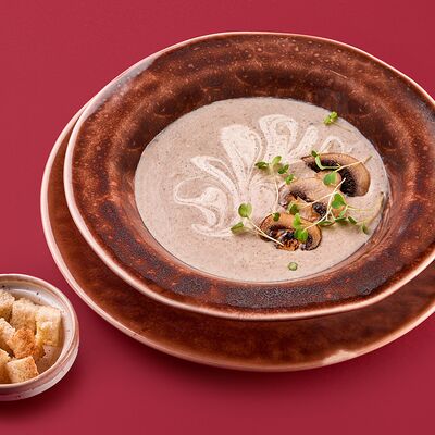 Крем-суп из шампиньонов в Конор по цене 430 ₽