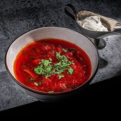 Борщ Московский в Дюшес по цене 300