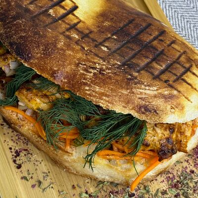 Шаурма из курицы в лепешке в Шашлычный Двор по цене 405 ₽