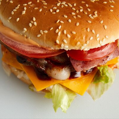 Комбо с Родео Барбекю бургером в MR BURGER по цене 665 ₽