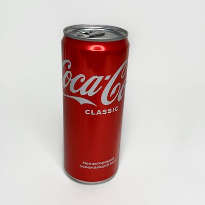 Coca-Cola в Мартини по цене 160 ₽