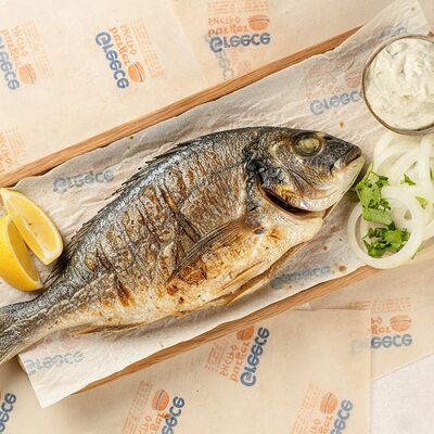 Дорадо на мангале в Greece Burger по цене 1050 ₽