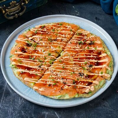 Лепёшка ротти с лососем в EVOO по цене 1438 ₽
