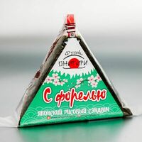 Онигири с форелью в Фуджи онигири