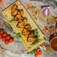 Шашлык из куриных крылышек в Шаурмаг