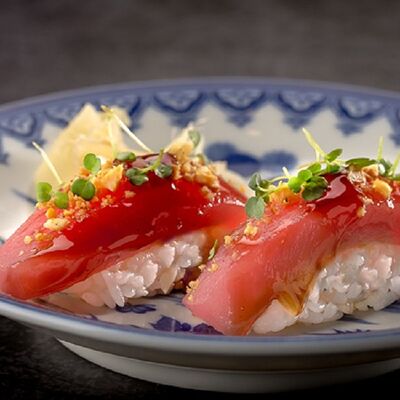 Nikkei суши с тунцом Big Eye в Хариzма по цене 390