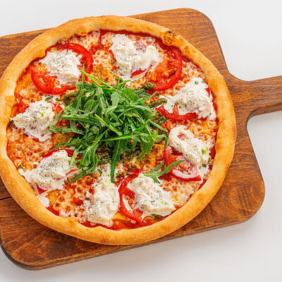 Пицца со страчателлой на тонком тесте в Morricone pizza & wine по цене 920 ₽