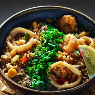 Рис с морепродуктами в Кухня Ли по цене 790 ₽